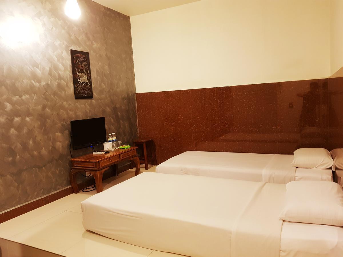 Flyk Hotel Skudai Dış mekan fotoğraf